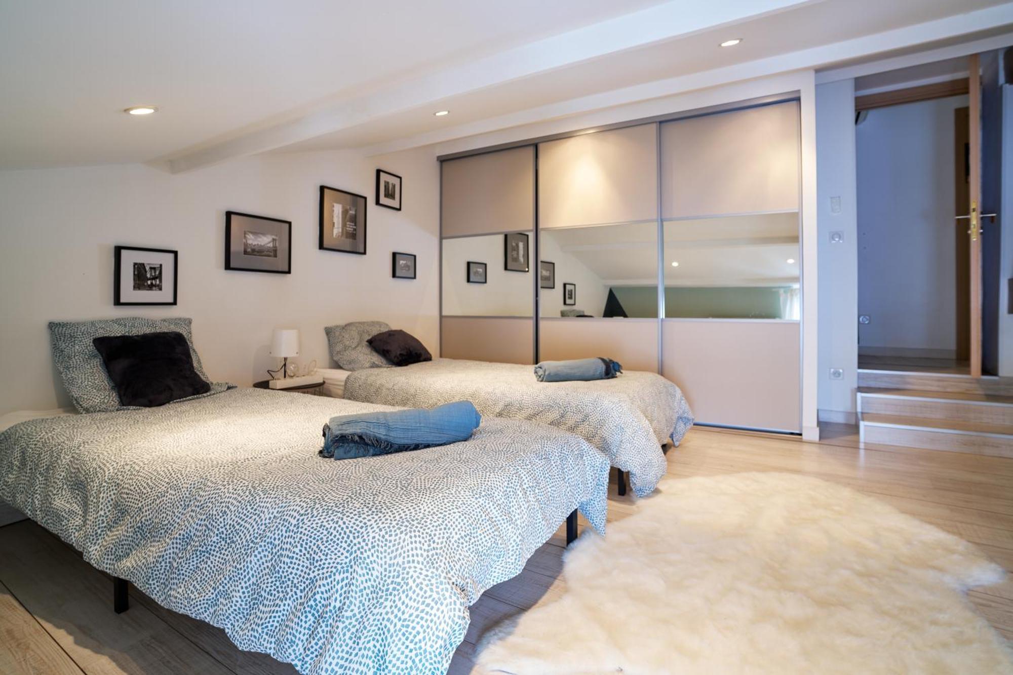 Maison De Ville Moderne Climatisee Avec Piscine Morieres-les-Avignon Bagian luar foto