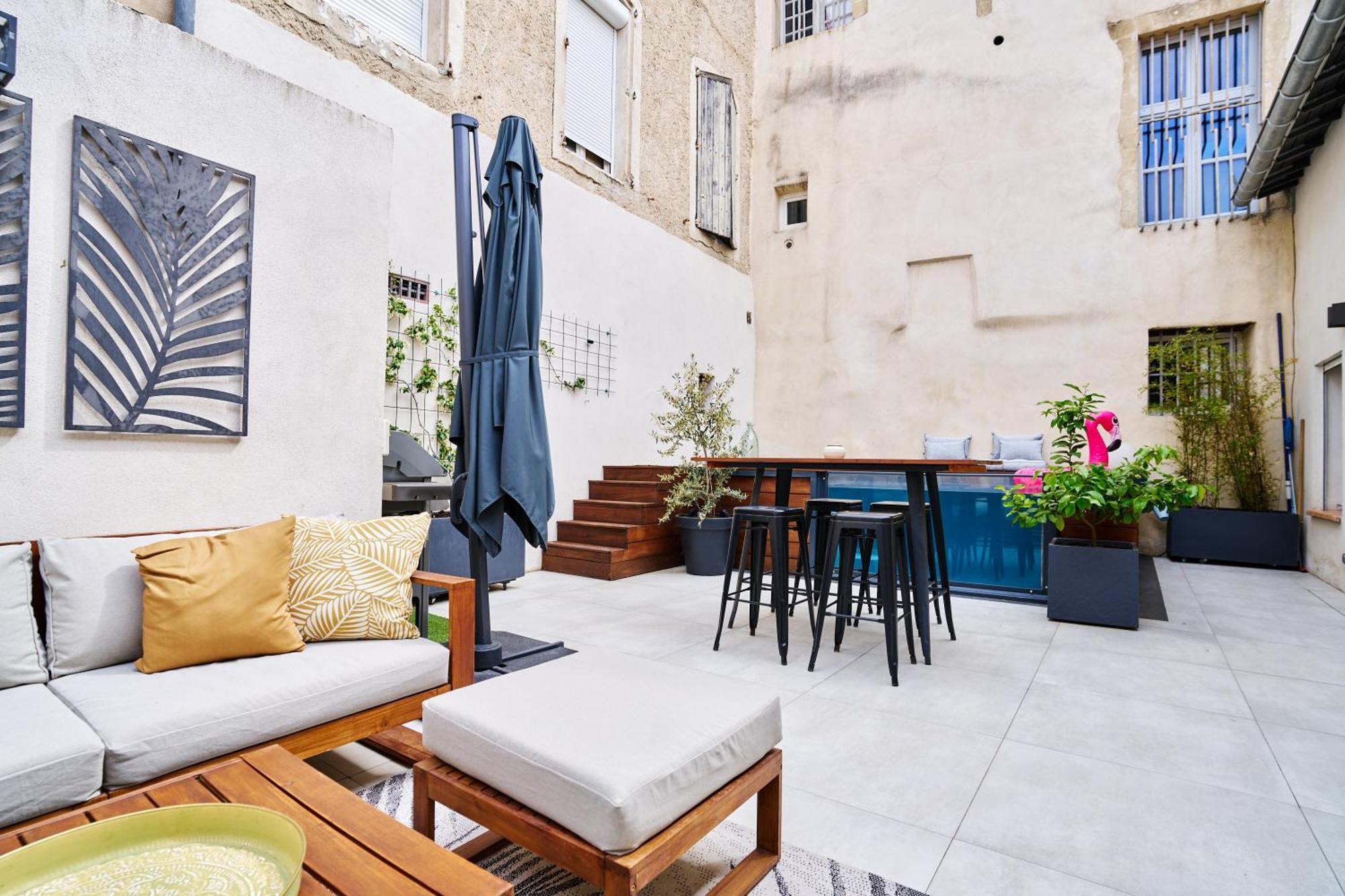 Maison De Ville Moderne Climatisee Avec Piscine Morieres-les-Avignon Bagian luar foto