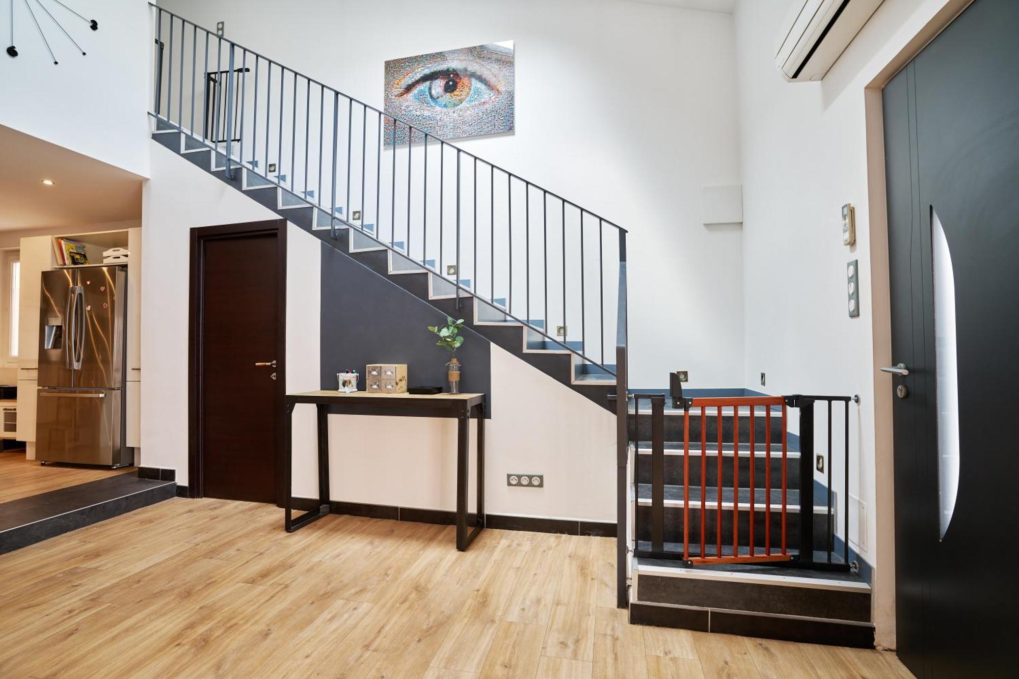 Maison De Ville Moderne Climatisee Avec Piscine Morieres-les-Avignon Bagian luar foto